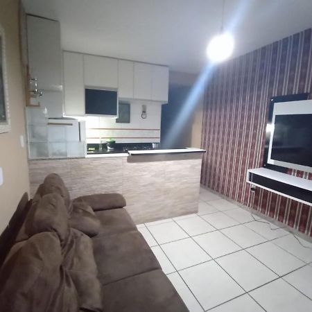 Apartamento Mobiliado 10 Minutos Da Praia Do Forte 卡波布里奥 外观 照片