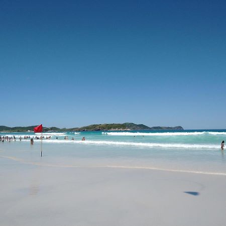 Apartamento Mobiliado 10 Minutos Da Praia Do Forte 卡波布里奥 外观 照片